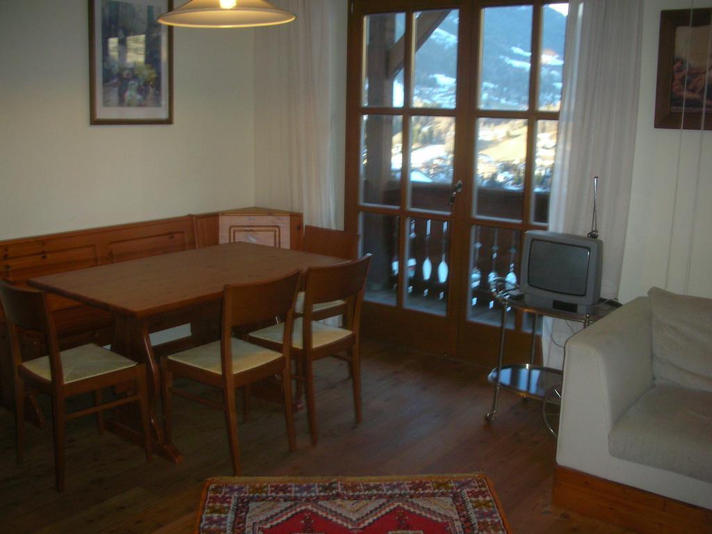 Appartement Colussi باد كلينكيرشهايم الغرفة الصورة