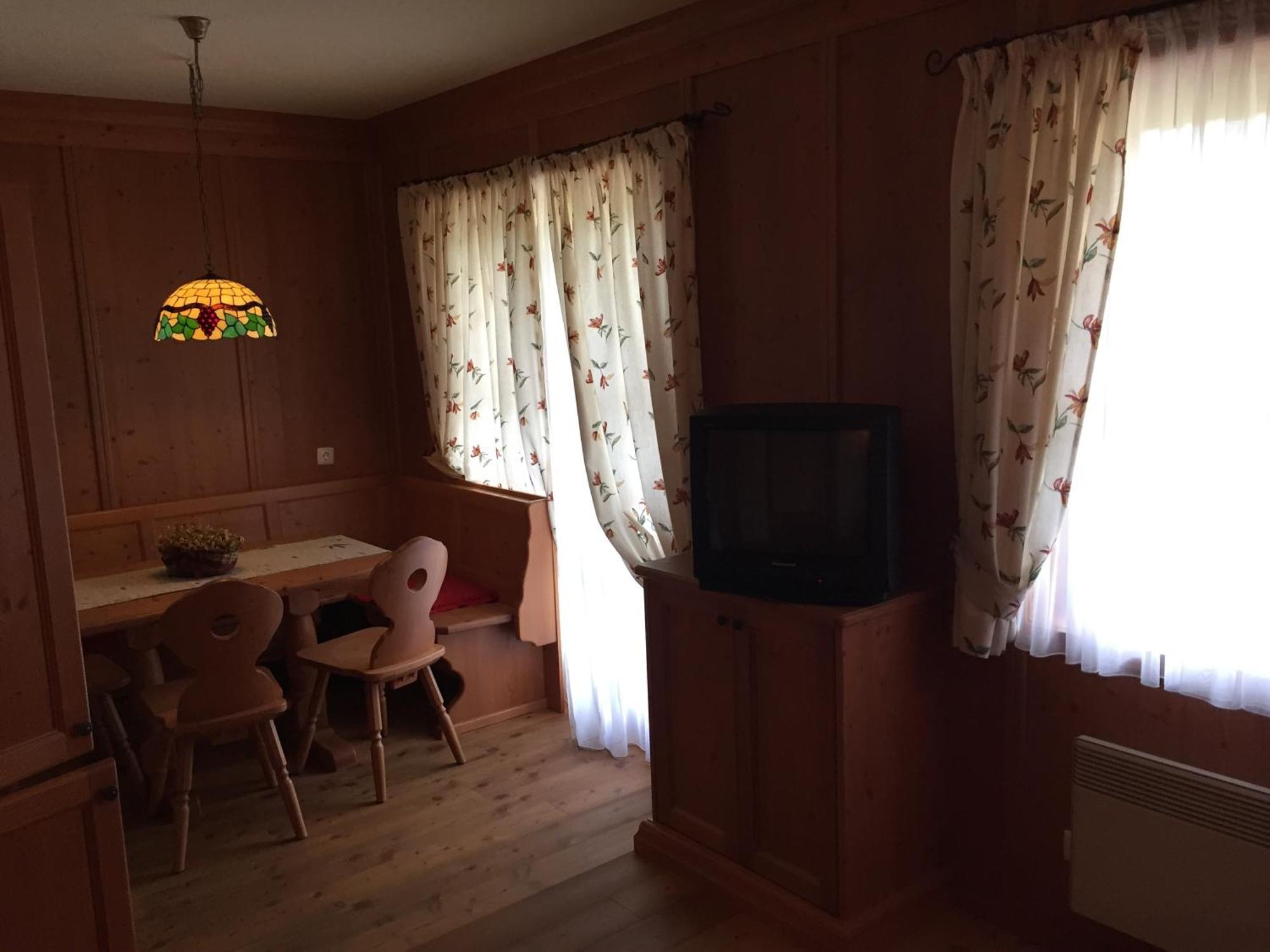 Appartement Colussi باد كلينكيرشهايم الغرفة الصورة